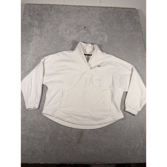 Nike Tops - Nike Therma-FIT One Women's Oversized Long-Sleeve Fleece FB5642-110 Sz L